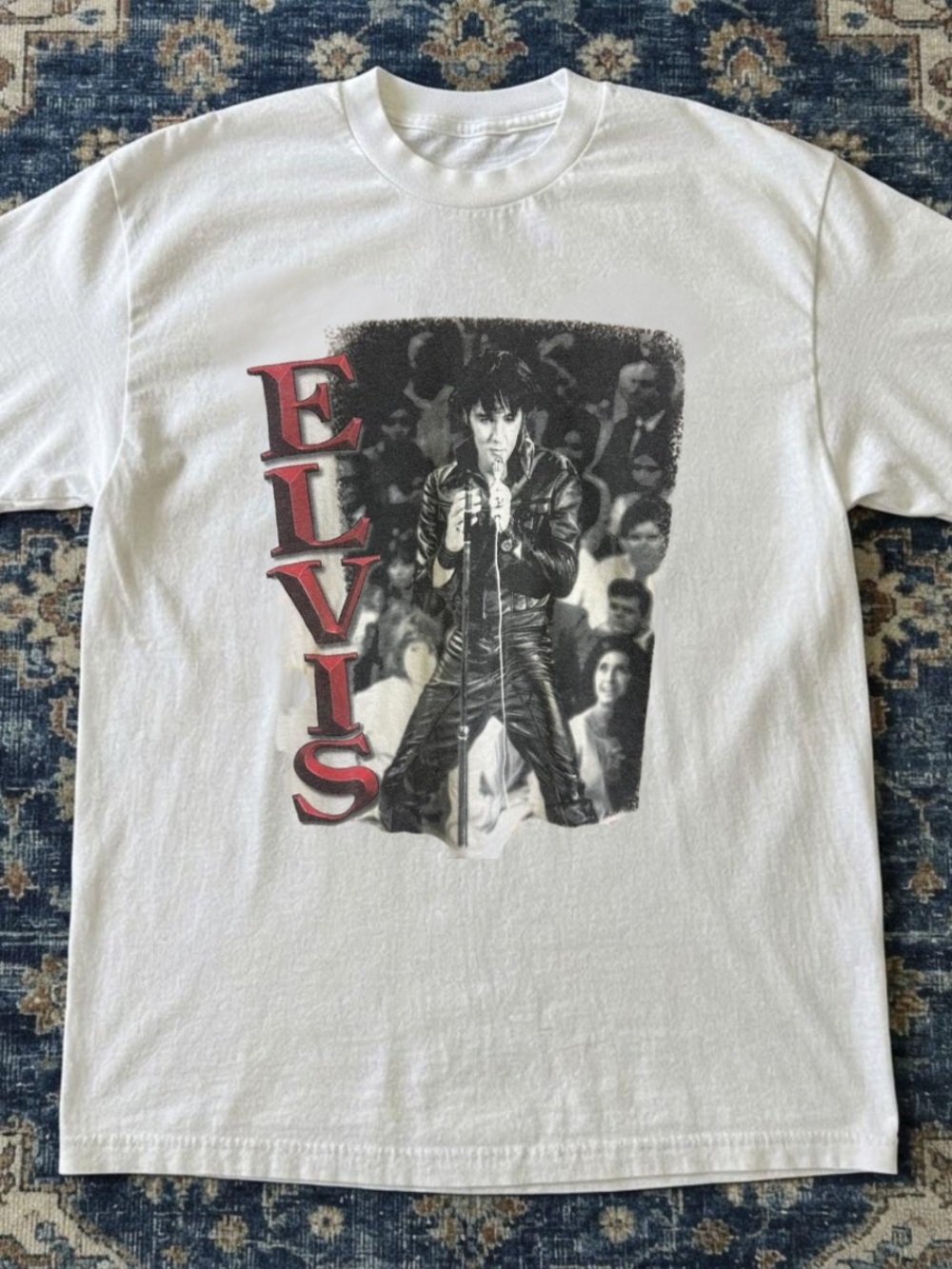 Gildan White Elvis Graphic Tee with Red Lettering